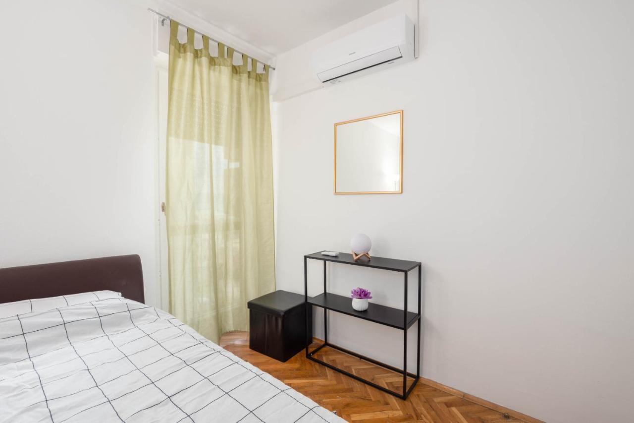 Apartman Grof Сплит Екстериор снимка