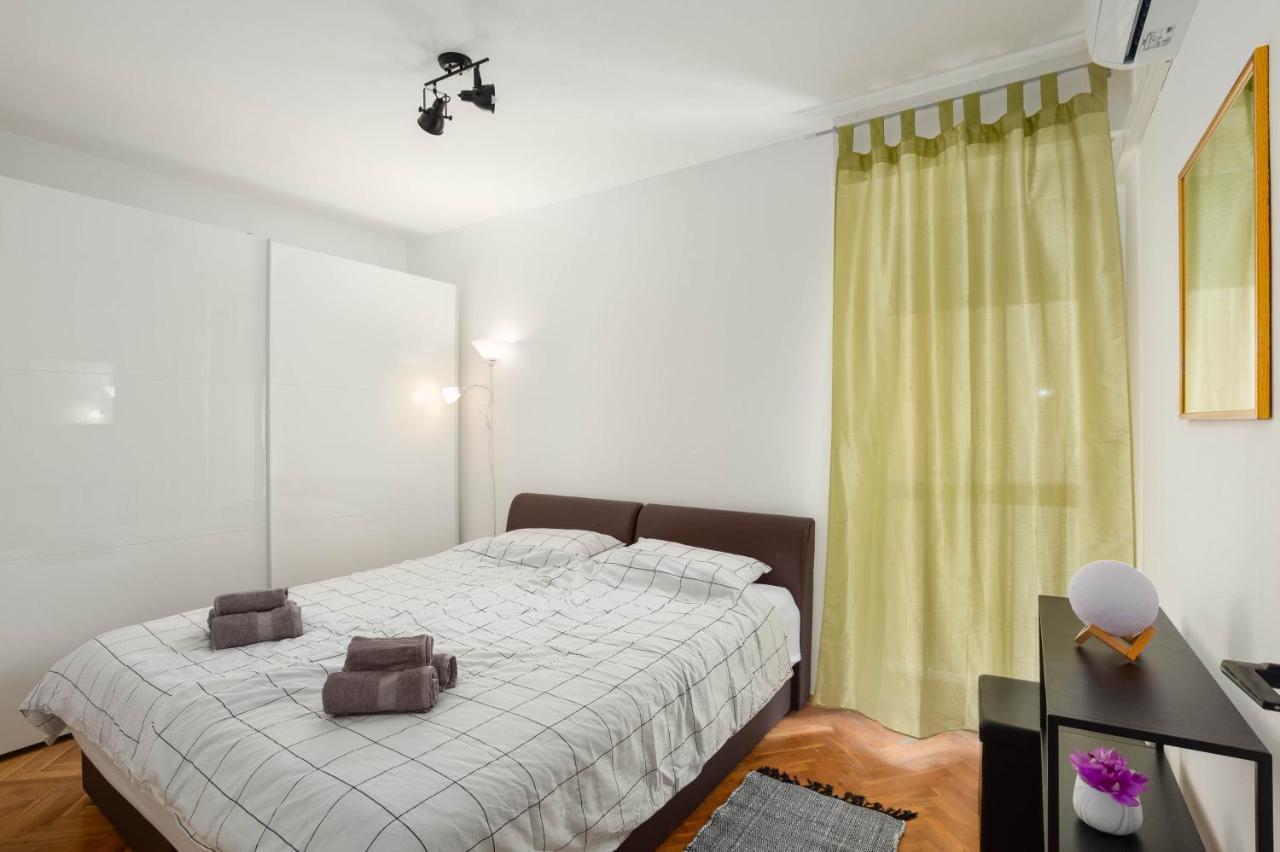 Apartman Grof Сплит Екстериор снимка