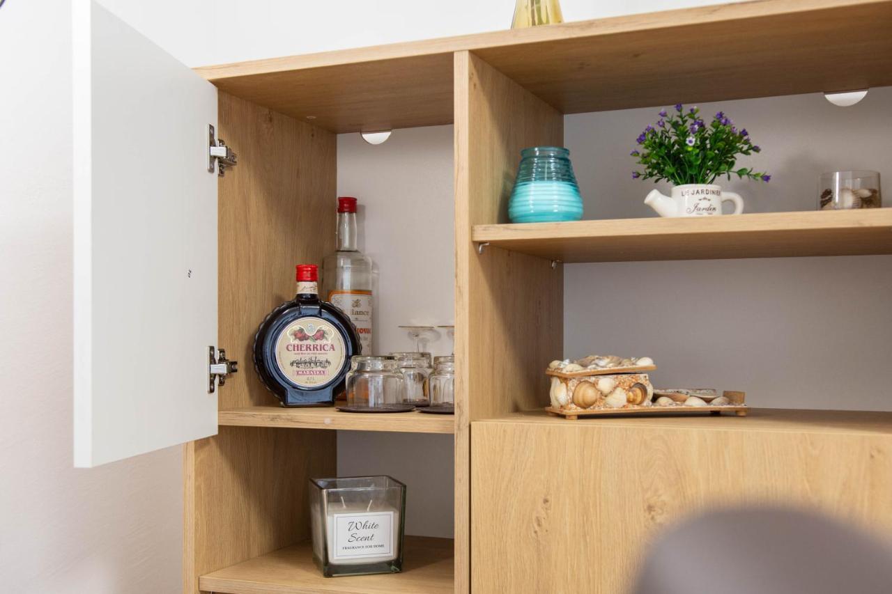 Apartman Grof Сплит Екстериор снимка